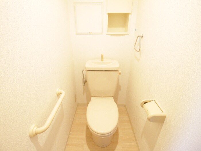 物件内観写真14　(トイレ)