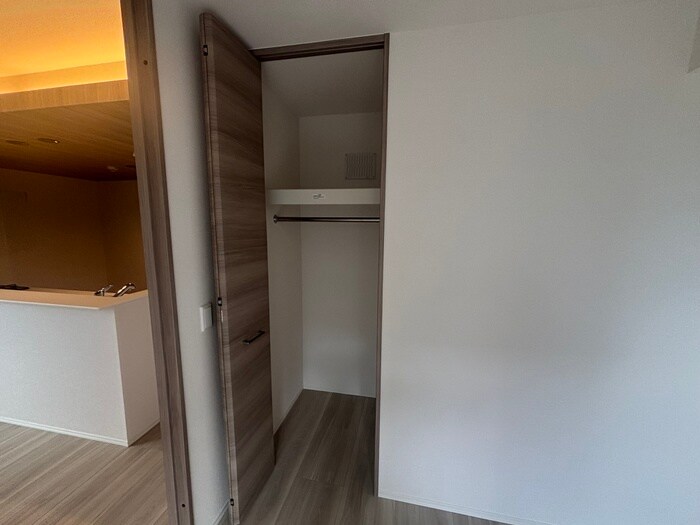 物件内観写真16　(収納)