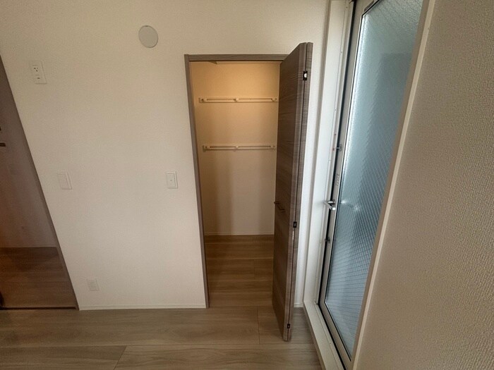 物件内観写真17　(収納)