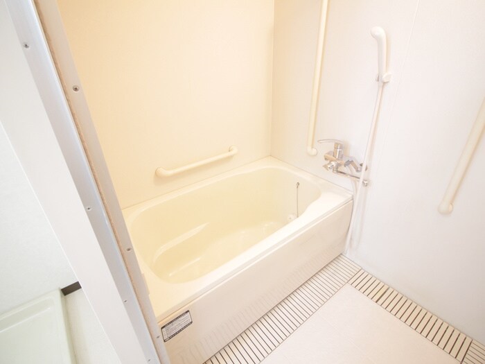 物件内観写真12　(バス／シャワールーム等)