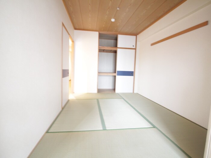 物件内観写真15　(居室)