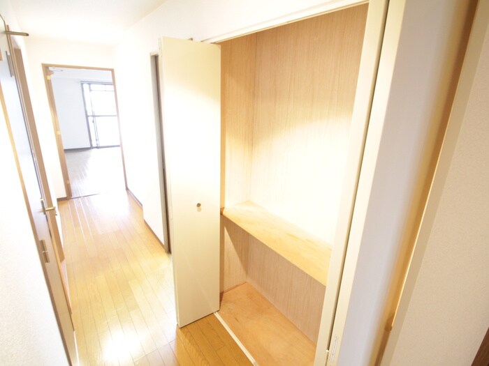 物件内観写真17　(収納)