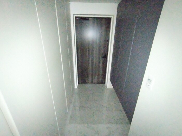 物件内観写真15　(玄関)