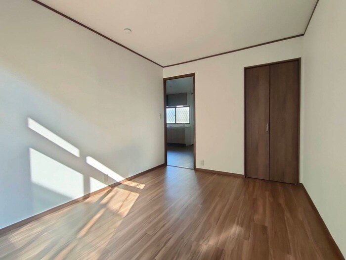 物件内観写真12　(居室)