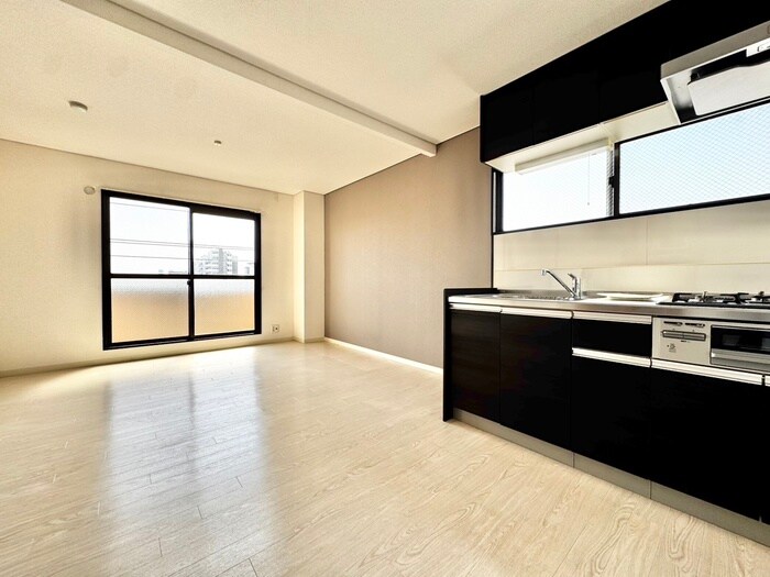 物件内観写真11　(居室)