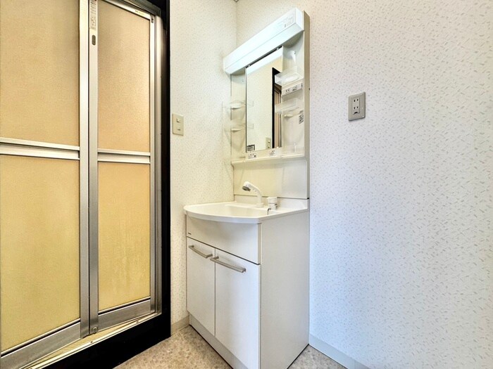 物件内観写真15　(洗面)