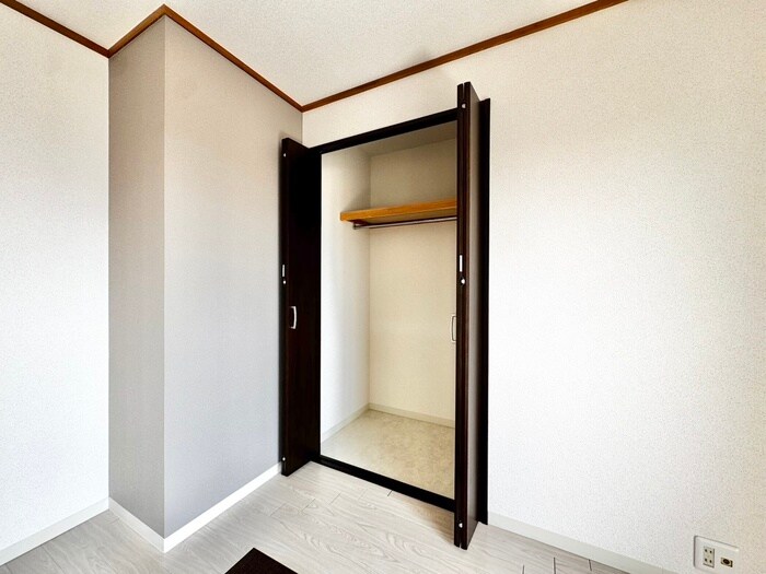 物件内観写真21　(収納)