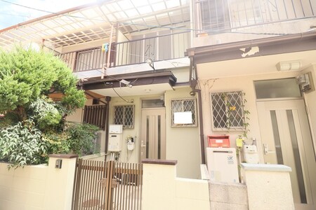 嶋本箕面貸家外観写真