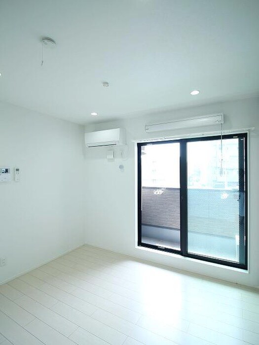 物件内観写真16　(居室)