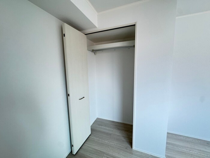 物件内観写真13　(収納)