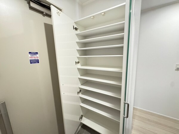 靴箱