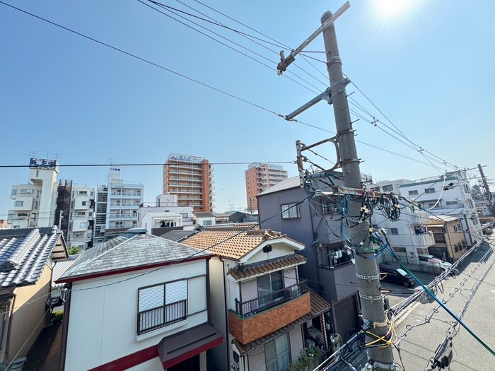 物件内観写真19　(室内からの展望)