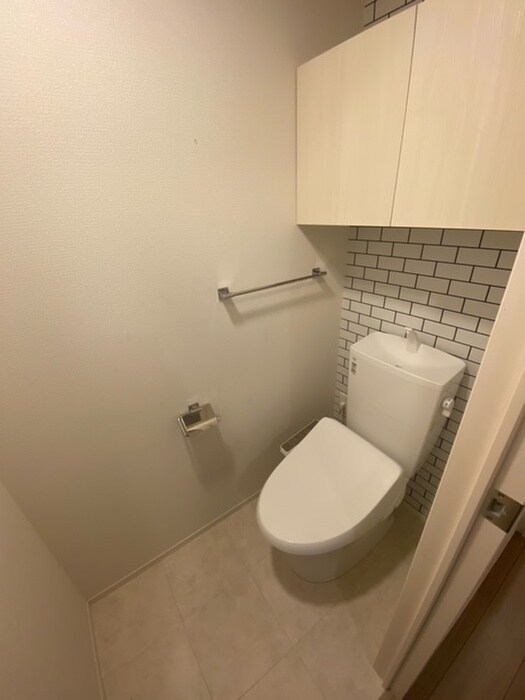 物件内観写真11　(トイレ)