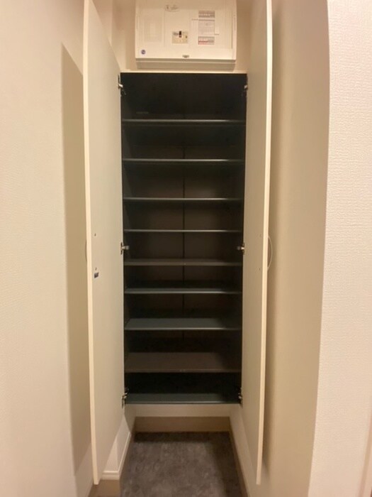 物件内観写真17　(靴箱)