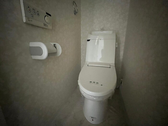 物件内観写真12　(トイレ)