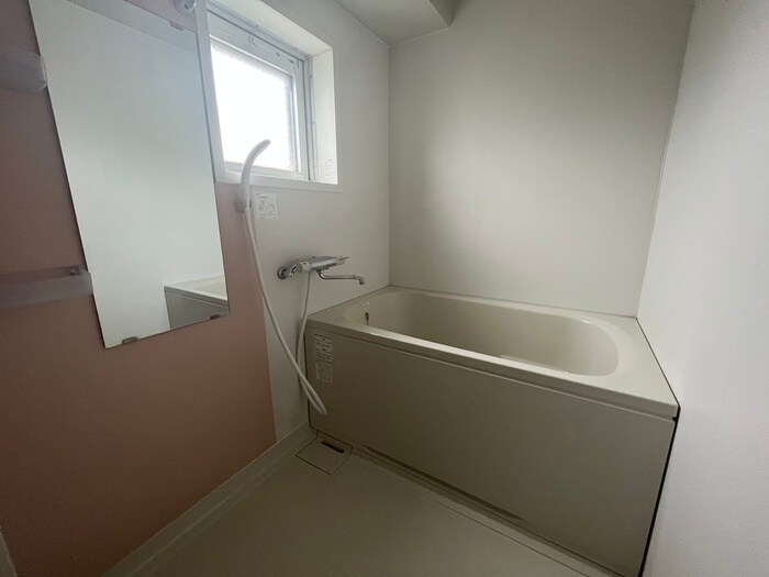 物件内観写真13　(バス／シャワールーム等)