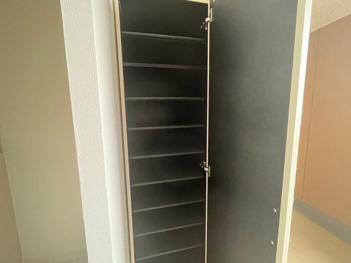 物件内観写真19　(靴箱)