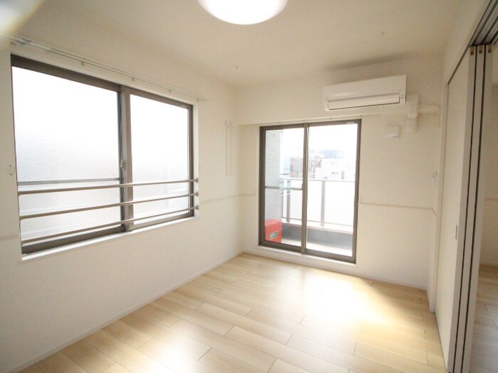 物件内観写真18　(居室)