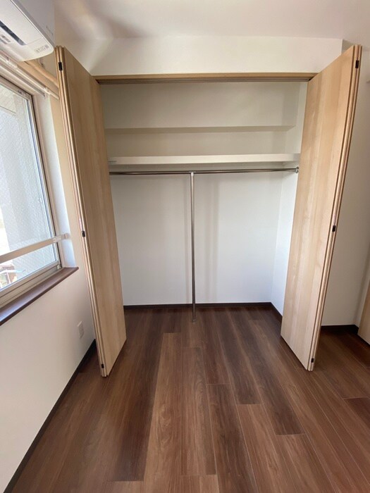 物件内観写真15　(収納)