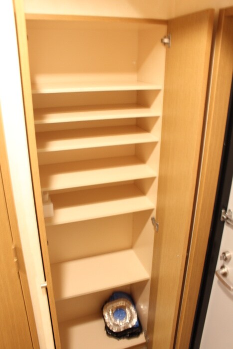 物件内観写真14　(靴箱)