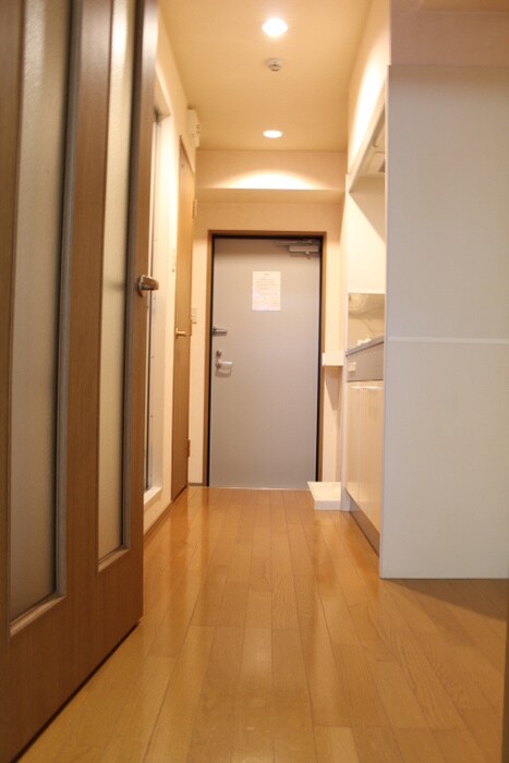 物件内観写真15　(廊下)