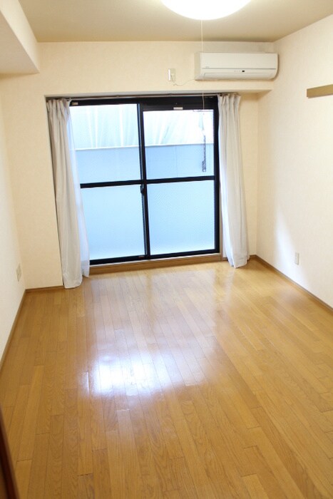 物件内観写真16　(居室)