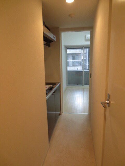 物件内観写真14　(廊下)