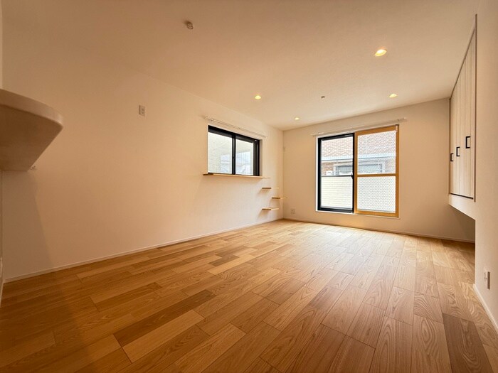 物件内観写真8　(居室)