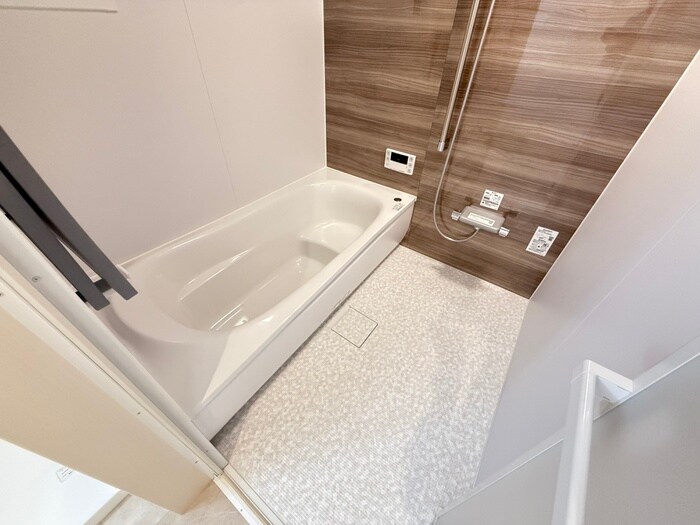 物件内観写真13　(バス／シャワールーム等)