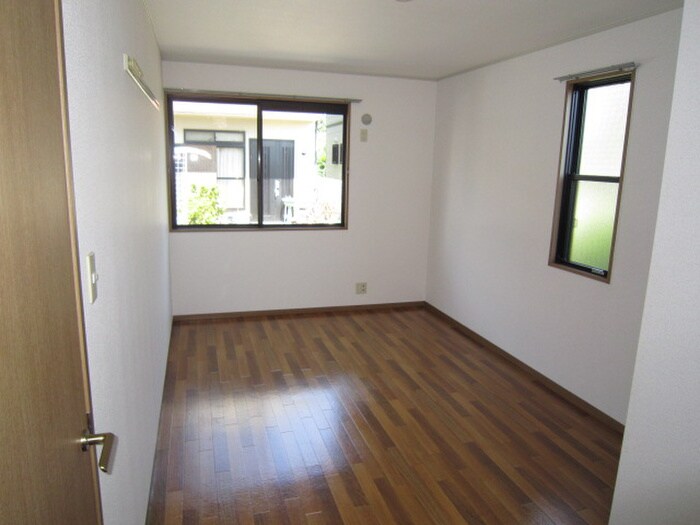 物件内観写真15　(内観写真)