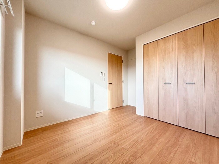 物件内観写真6　(内観写真)