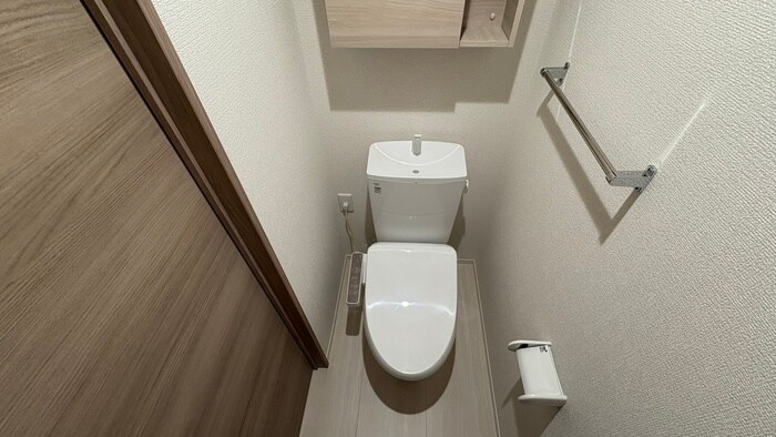 物件内観写真11　(トイレ)