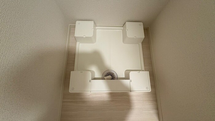 物件内観写真13　(洗濯機置場)