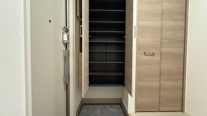 物件内観写真20　(靴箱)