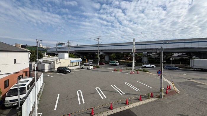 物件内観写真22　(室内からの展望)