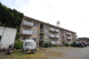 花園マンション外観写真