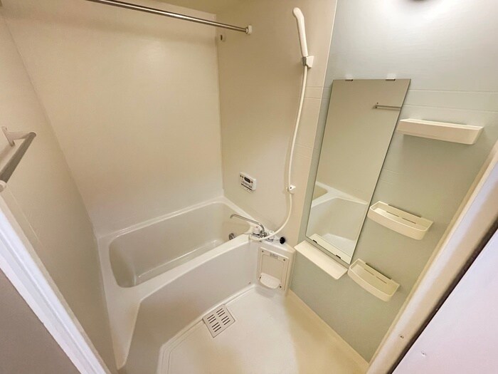 物件内観写真12　(バス／シャワールーム等)