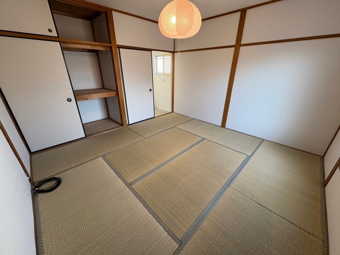 物件内観写真11　(居室)