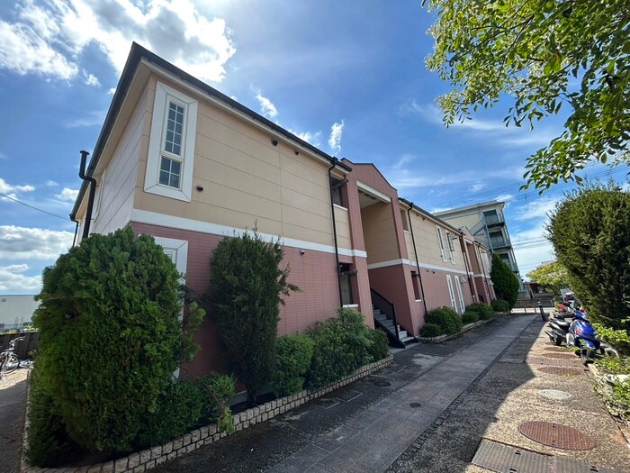 物件外観写真6　(外観写真)