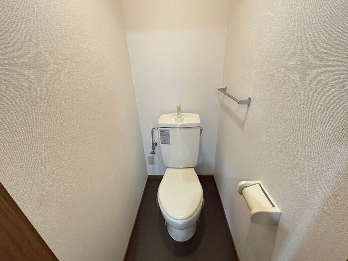 物件内観写真11　(トイレ)