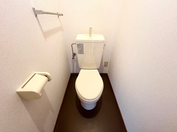 物件内観写真16　(トイレ)