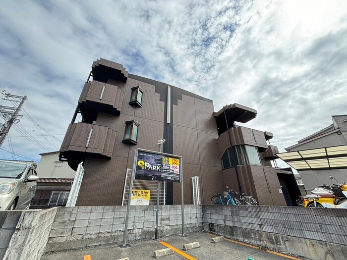 物件外観写真6　(外観写真)