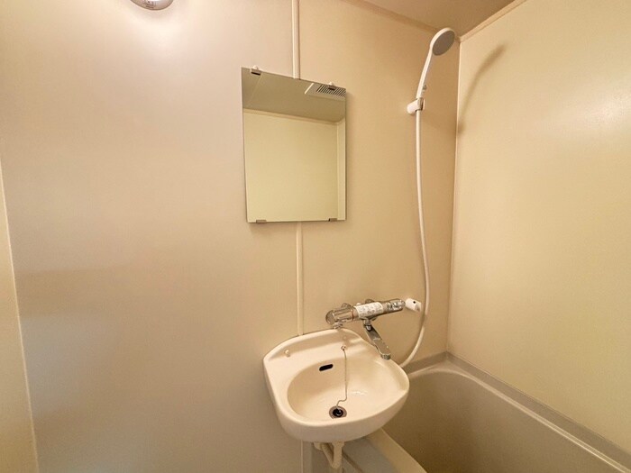 物件内観写真10　(洗面)