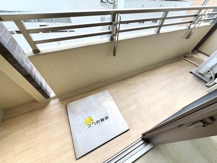 物件内観写真15　(ベランダ・バルコニー)