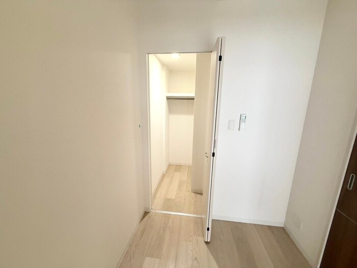 物件内観写真18　(収納)