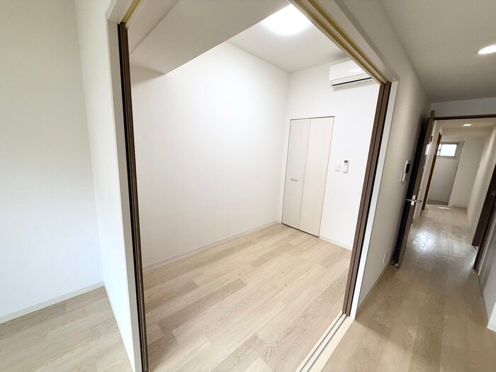 物件内観写真18　(居室)