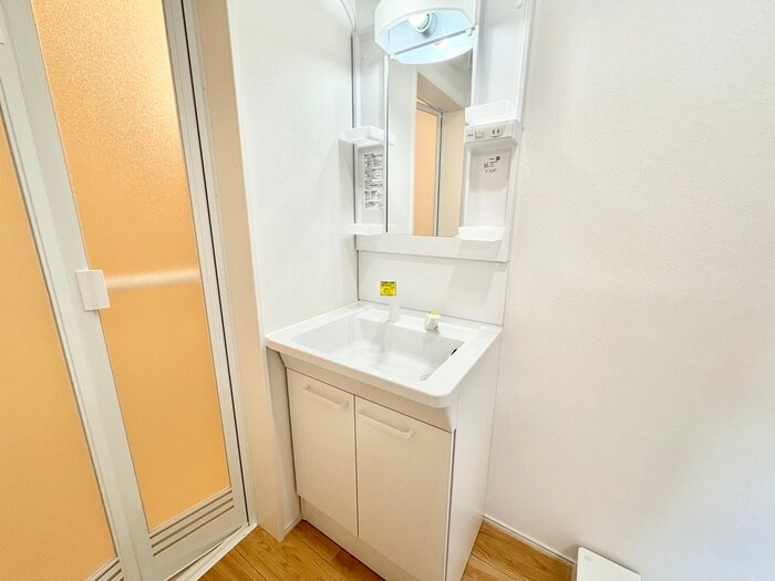 物件内観写真12　(洗面)