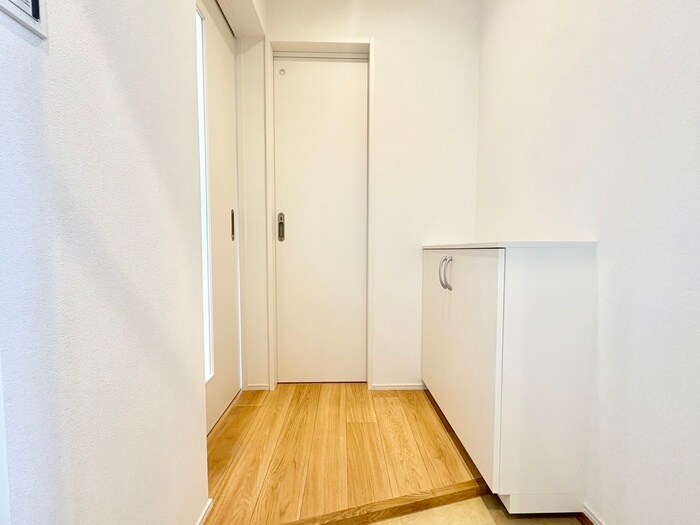 物件内観写真17　(廊下)