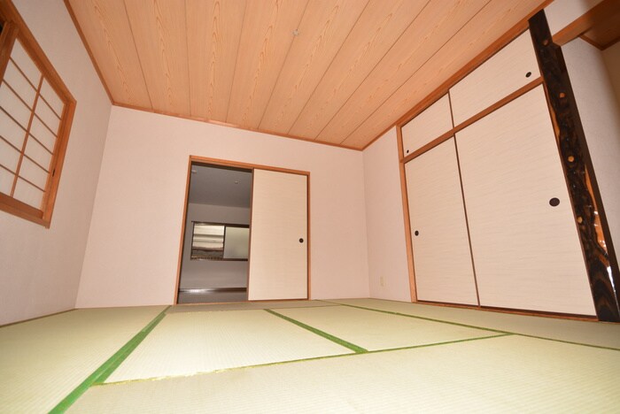 物件内観写真12　(居室)