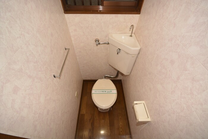 物件内観写真13　(トイレ)